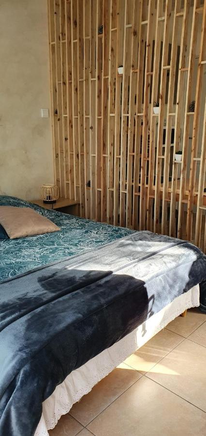 Studio Cosy Avec Grande Terrasse Au Calme Villa Saint-Cyr-sur-Mer Kültér fotó